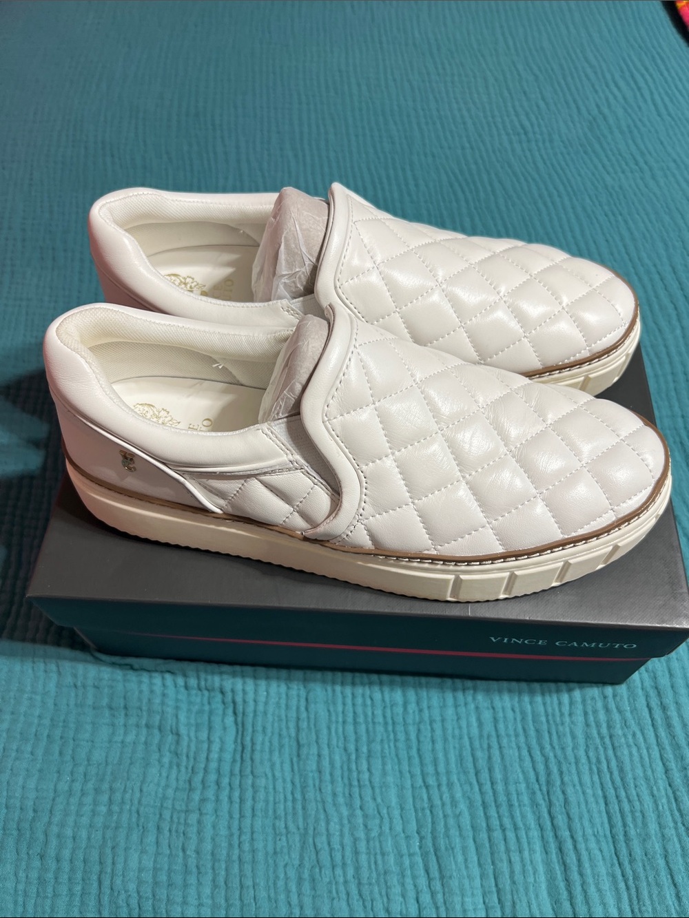 Vince Camuto Romie White Quilted Leather Slip-On Platform Sneakers NIB 10